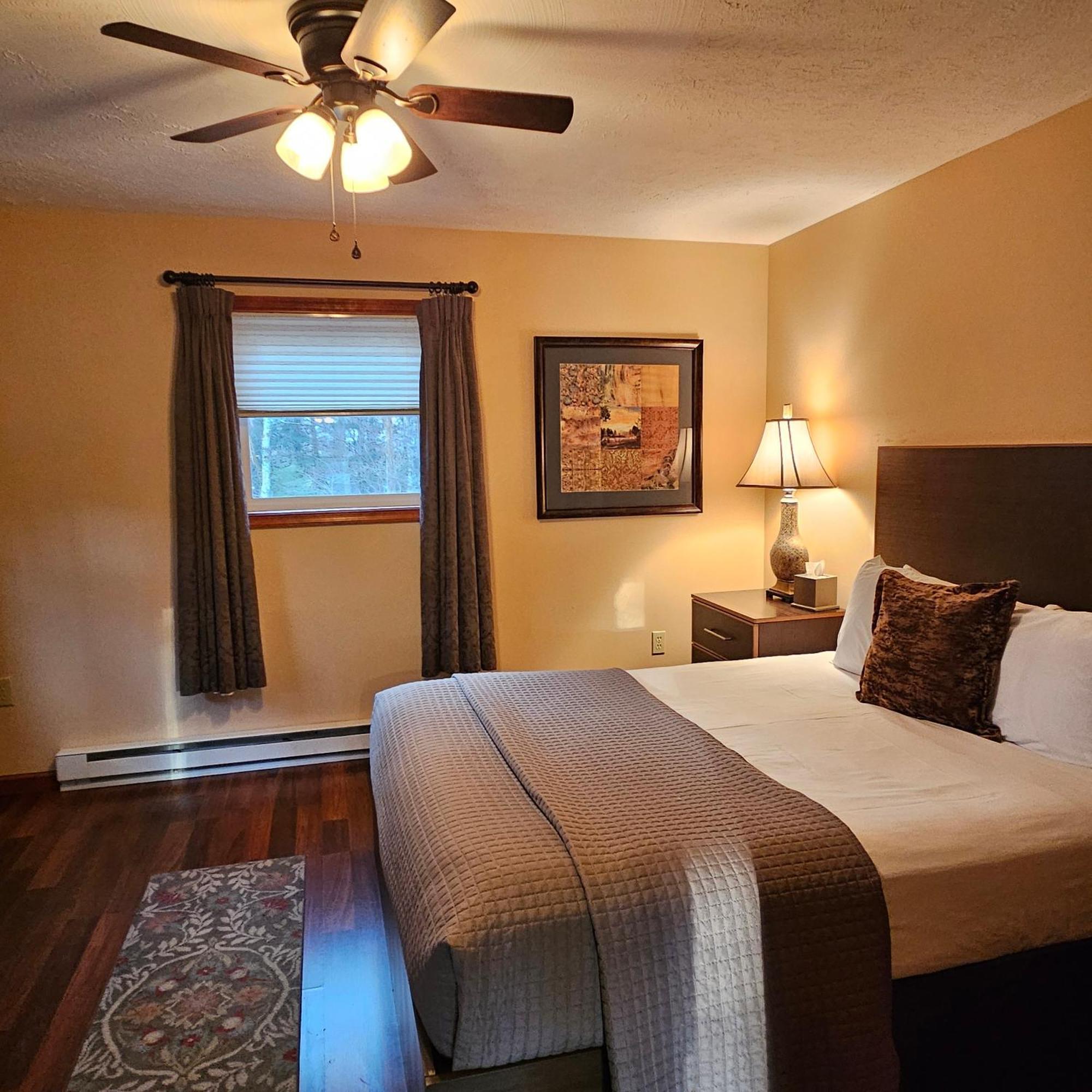 Woodfield Manor - A Sundance Vacations Property Cresco Exteriér fotografie